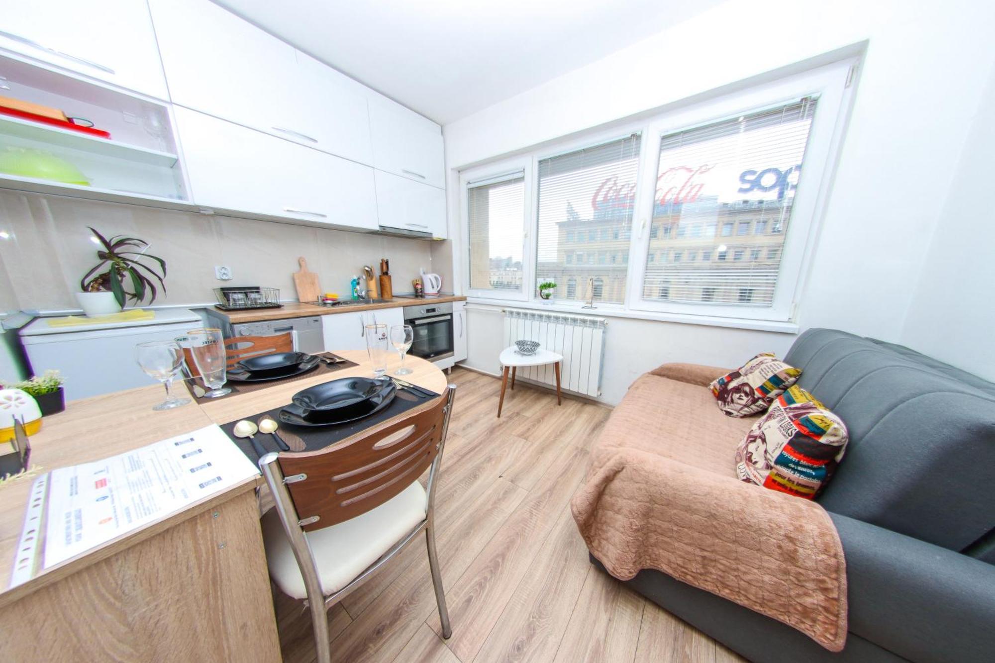 Rooftop Apartment At Mainsquare Skopje Exterior photo